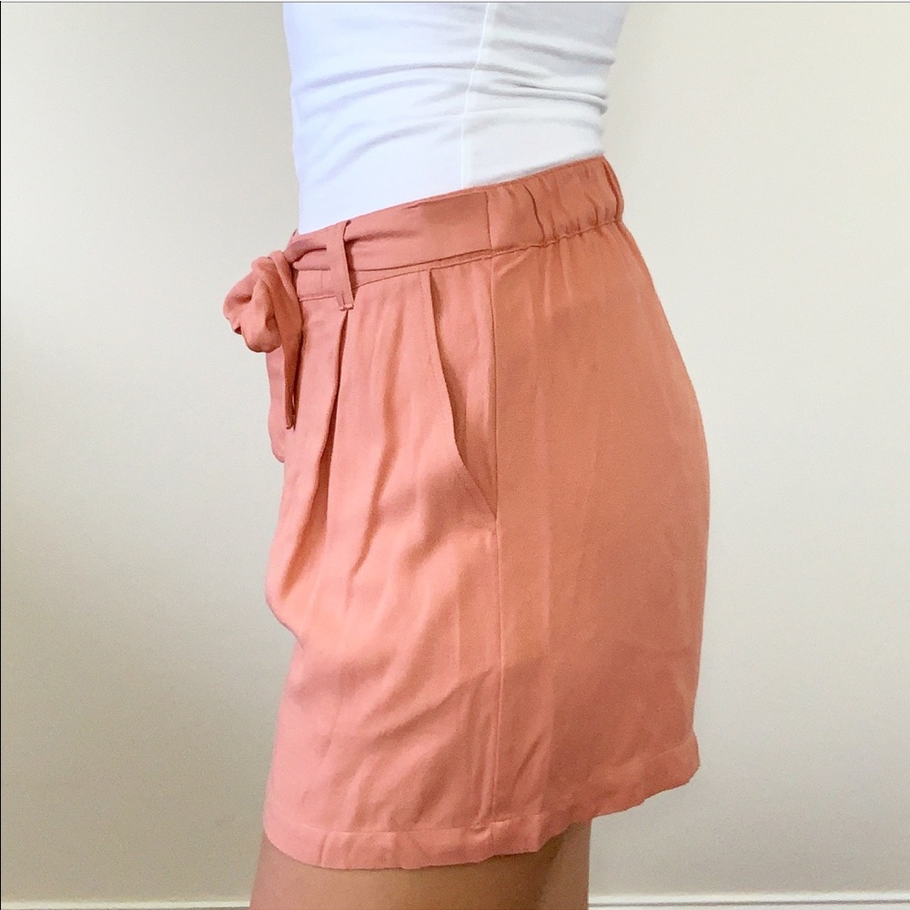 'Campo' Twill Tie Front Shorts - Picture 4 of 6
